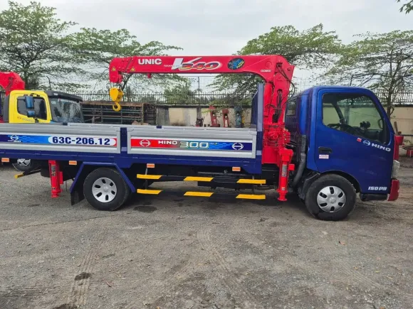 Xe Cẩu 5 Tấn Nâng Được Bao Nhiêu Kg: Thực Tế Tải Trọng Ở Tầm Xa Tối Đa