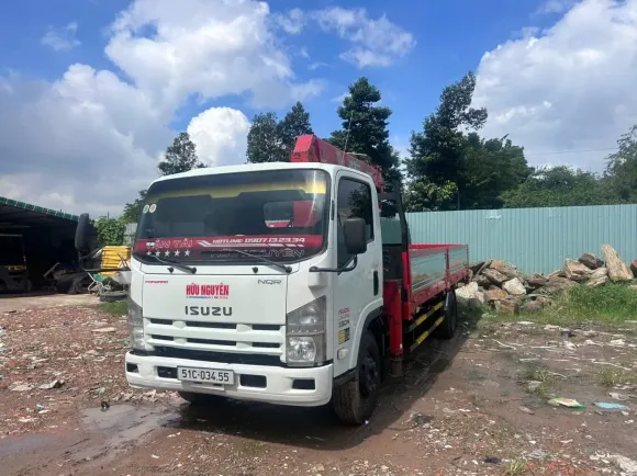 Xe Cẩu 5 Tấn Nâng Được Bao Nhiêu Kg: Thực Tế Tải Trọng Ở Tầm Xa Tối Đa