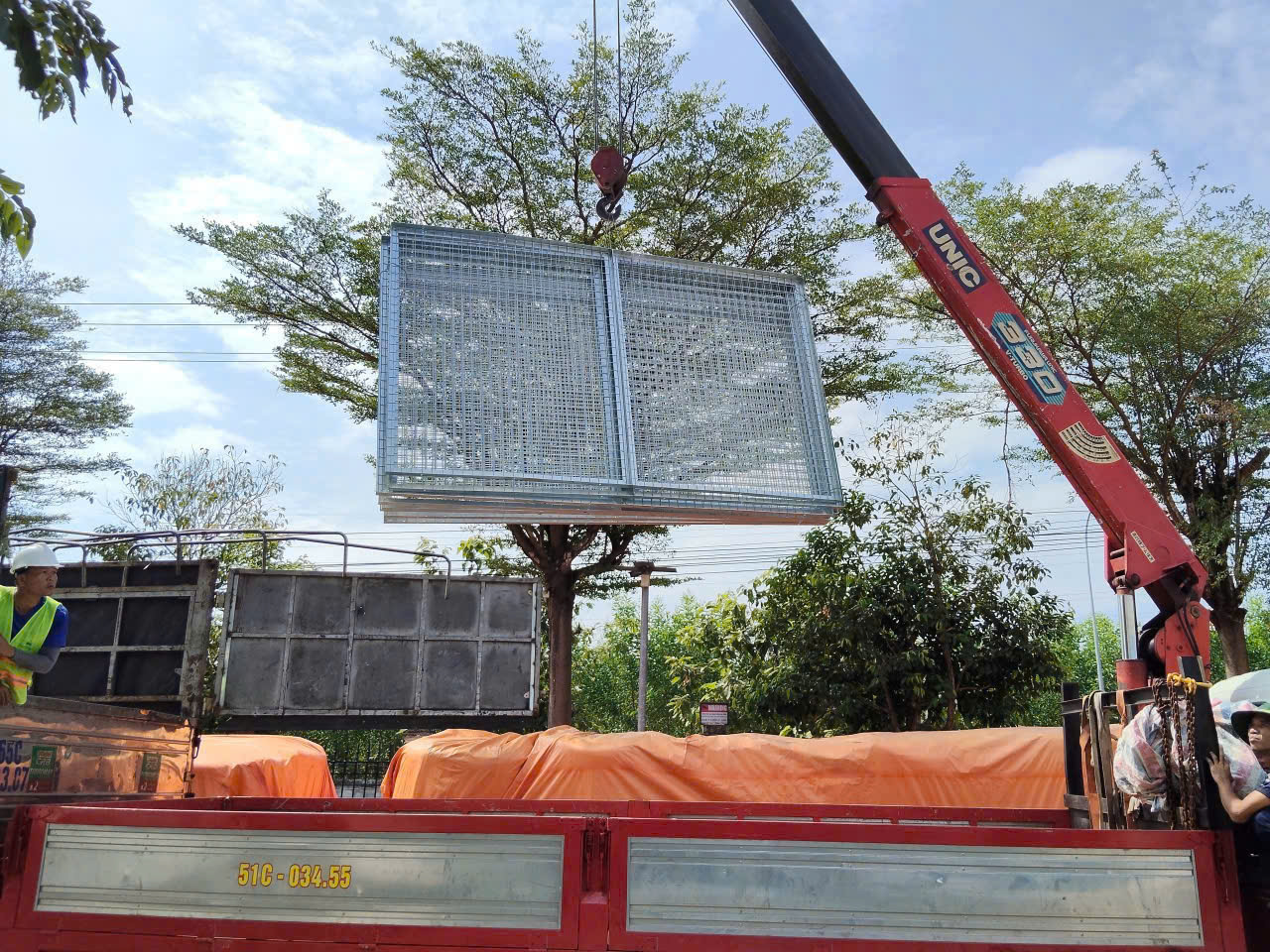 CHO THUÊ XE CẨU HCM