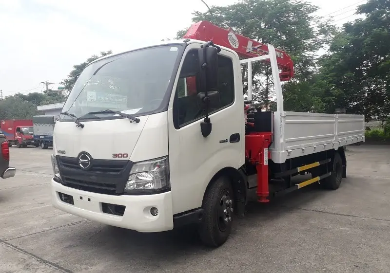 Dịch vụ thu&ecirc; xe cẩu 3.5 tấn n&acirc;ng m&aacute;y c&ocirc;ng nghiệp uy t&iacute;n